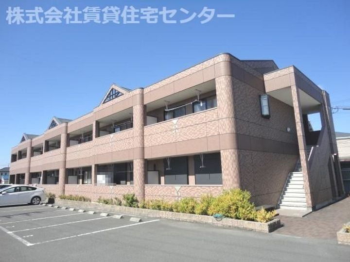 ラ・レユシイル 2階建