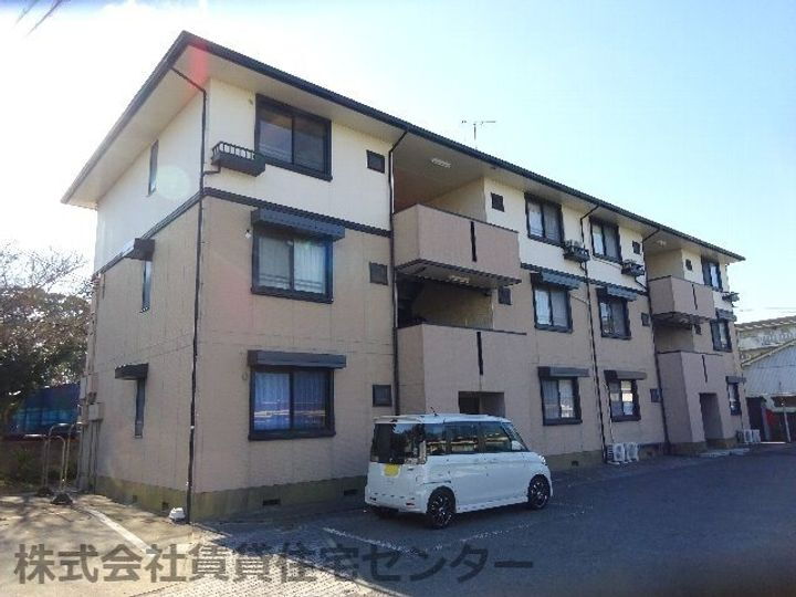 ハイカムール古屋
