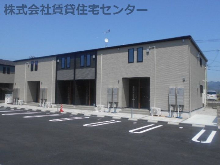 和歌山県御坊市湯川町富安 2階建 築1年3ヶ月