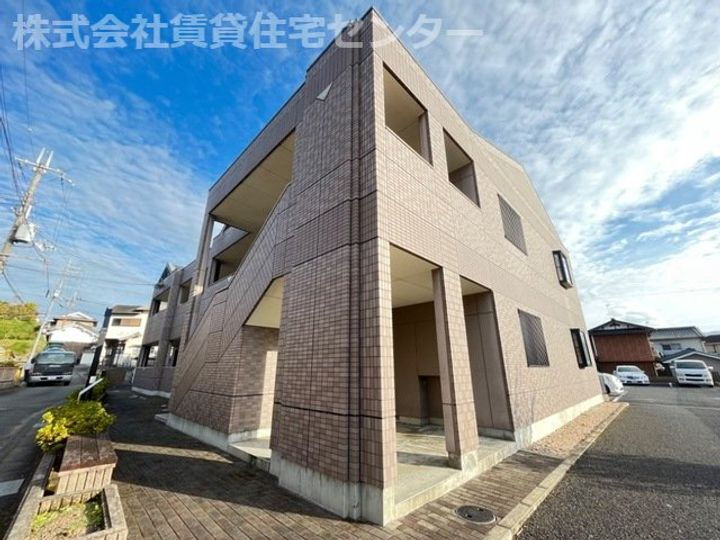 和歌山県橋本市胡麻生 2階建 築20年9ヶ月