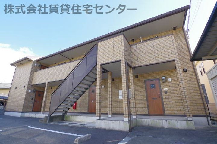 和歌山県和歌山市直川 2階建 築9年3ヶ月