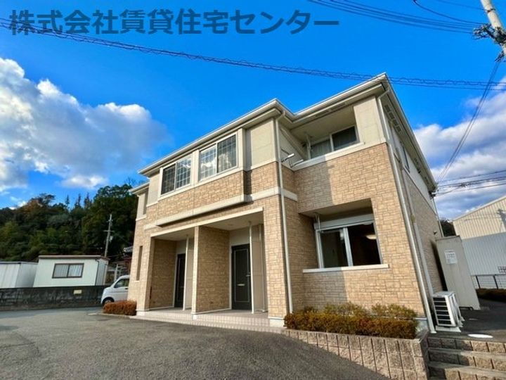和歌山県紀の川市貴志川町丸栖 2階建 築16年8ヶ月