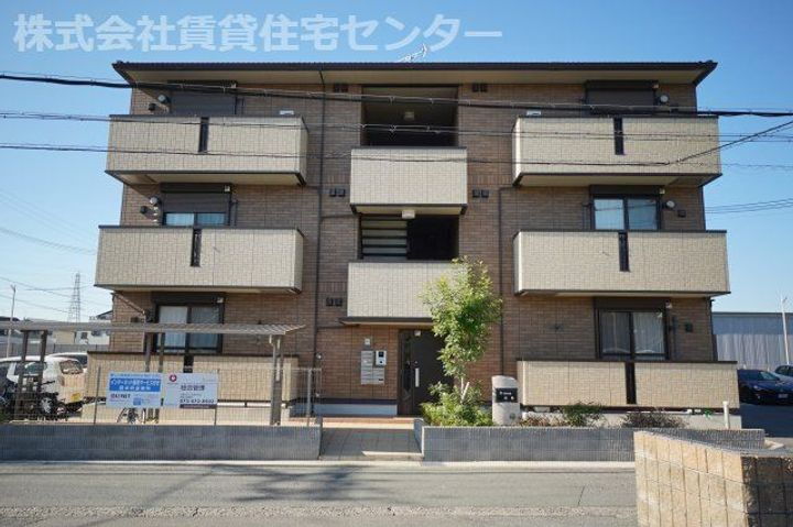 和歌山県和歌山市出島 築9年1ヶ月 3階建