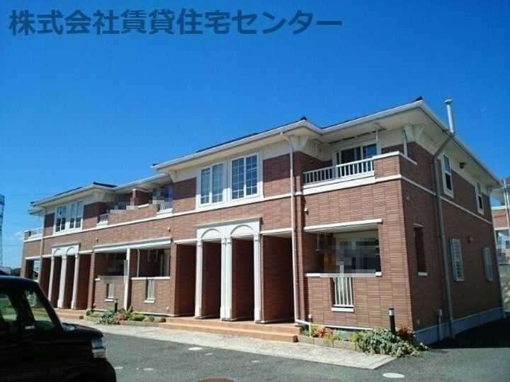 和歌山県岩出市山 築17年9ヶ月 2階建