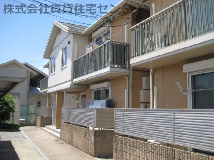 和歌山県岩出市中島 賃貸アパート