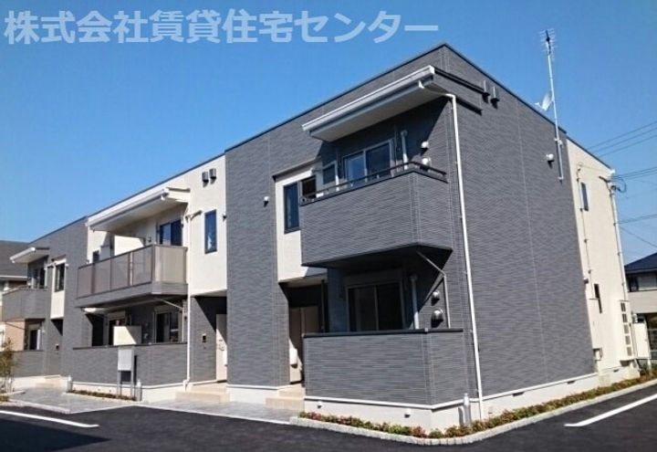 和歌山県和歌山市西浜 築7年9ヶ月 2階建