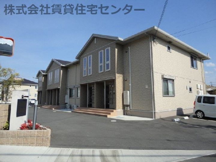 和歌山県和歌山市六十谷 築13年2ヶ月 2階建