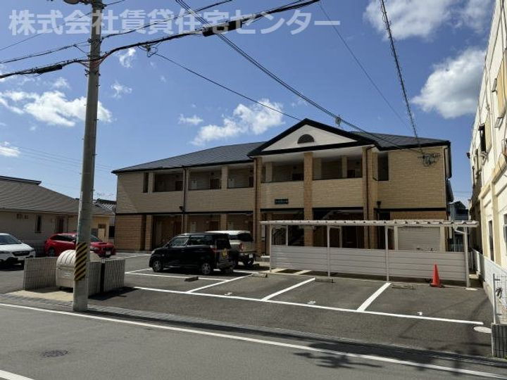 和歌山県和歌山市今福５丁目 築18年9ヶ月 2階建