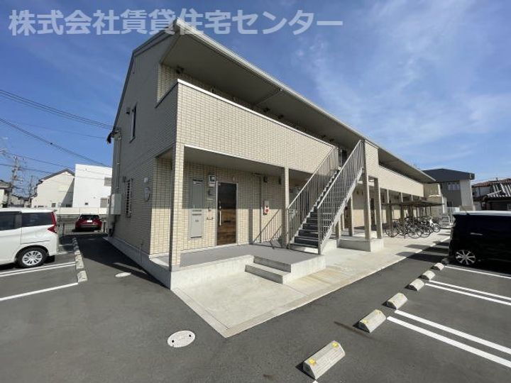 和歌山県和歌山市西小二里３丁目 築4年5ヶ月 2階建