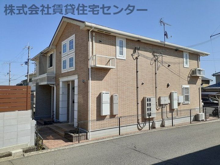 和歌山県和歌山市平井 築17年4ヶ月 2階建