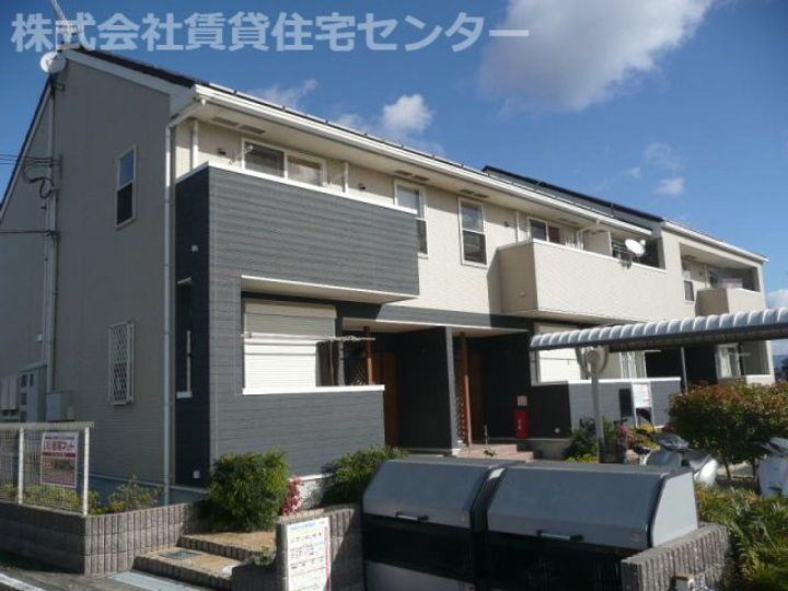 和歌山県紀の川市下井阪 2階建 築16年4ヶ月