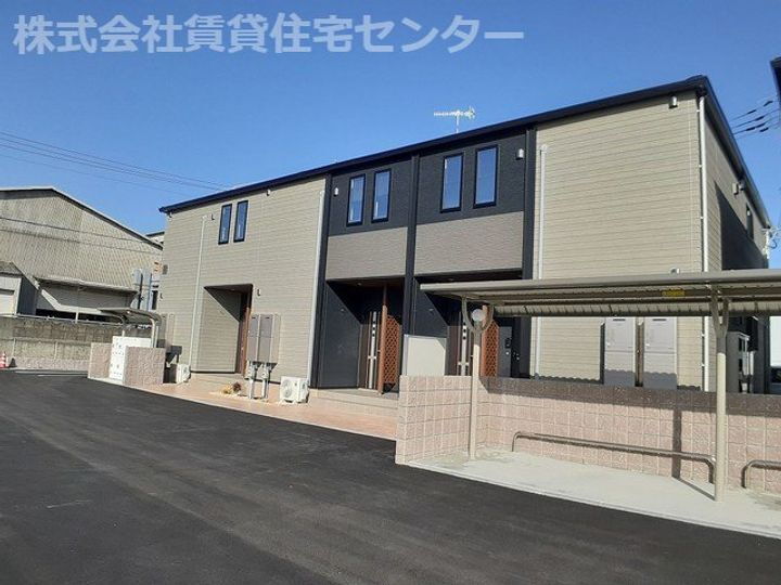 和歌山県紀の川市貴志川町神戸 2階建 築1年9ヶ月
