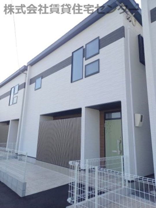 和歌山県和歌山市北出島 賃貸アパート