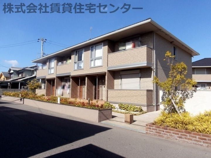 和歌山県和歌山市秋月 築15年10ヶ月 2階建