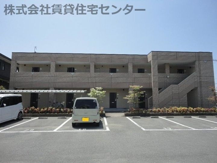 和歌山県岩出市尼ケ辻 築16年10ヶ月 2階建