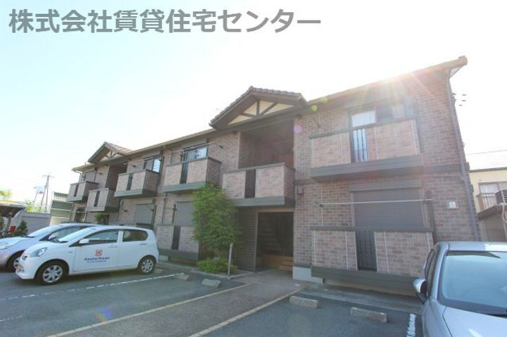 和歌山県和歌山市神前 築19年6ヶ月 2階建