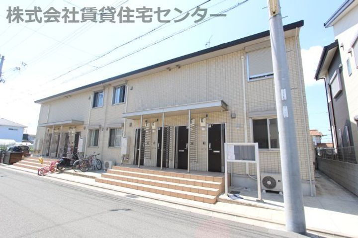 和歌山県和歌山市木ノ本 築10年6ヶ月 2階建