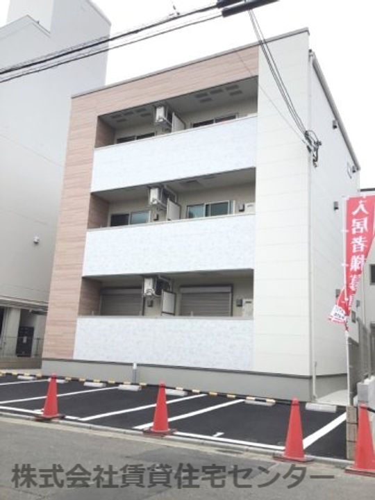 和歌山県和歌山市杉ノ馬場４丁目 築2年12ヶ月 3階建