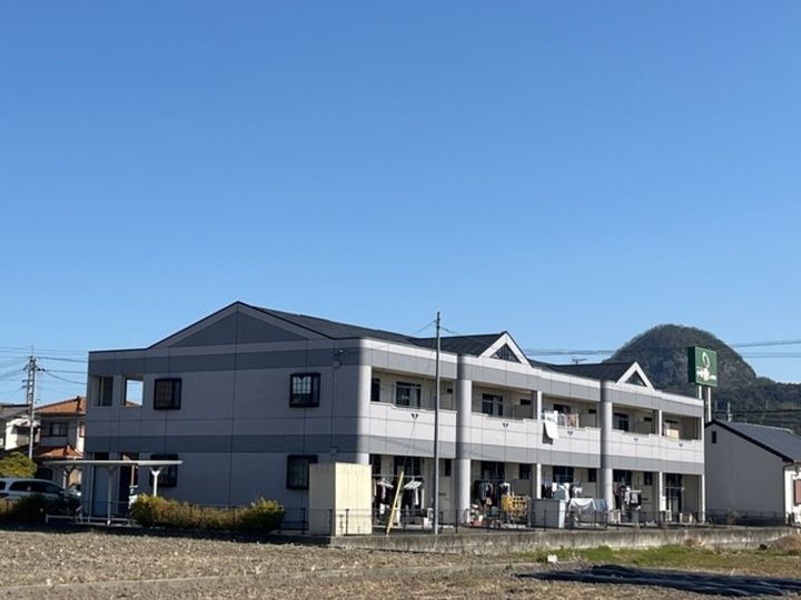 香川県高松市国分寺町新名 2階建 築23年3ヶ月