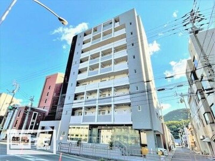 香川県高松市宮脇町１丁目 9階建 築7年4ヶ月
