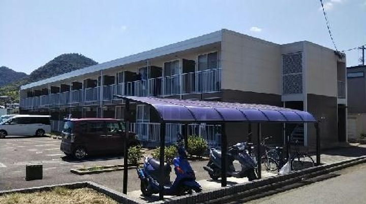 香川県高松市国分寺町国分 2階建 築24年1ヶ月