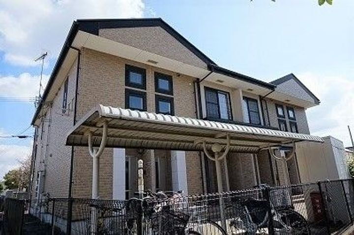 香川県高松市円座町 2階建