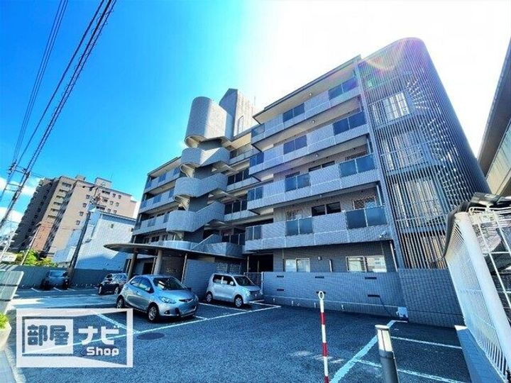 香川県高松市錦町１丁目 5階建 築32年