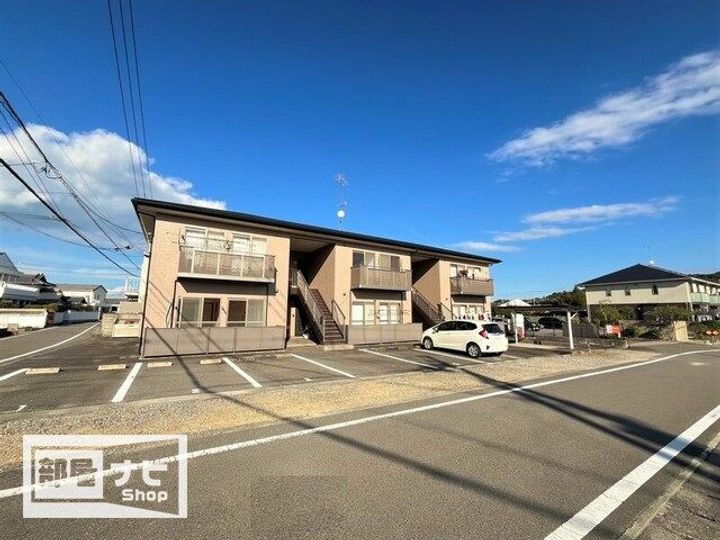 香川県東かがわ市川東 2階建 築23年5ヶ月