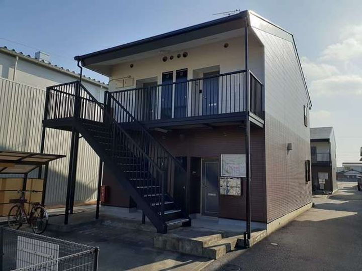 香川県高松市松並町 2階建 築23年5ヶ月