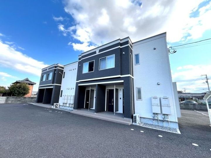 香川県善通寺市金蔵寺町 2階建 築7年9ヶ月
