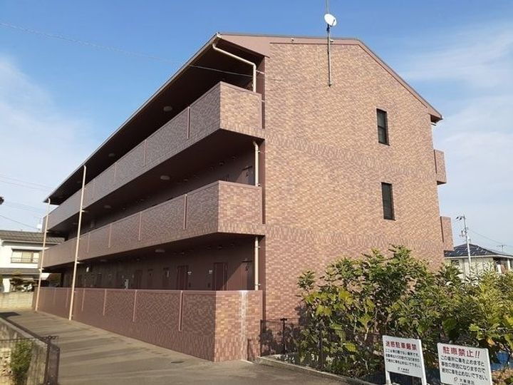 香川県高松市上福岡町 3階建 築17年10ヶ月