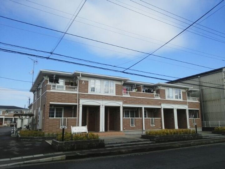 香川県丸亀市土器町北２丁目 2階建