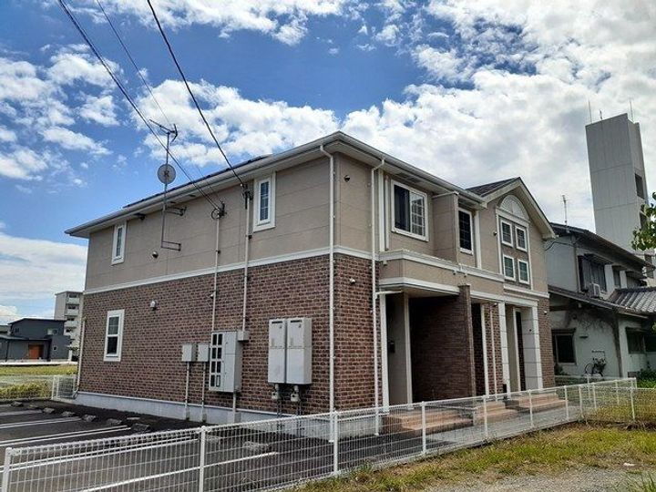 香川県高松市松並町 2階建 築17年