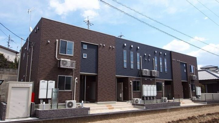 香川県さぬき市志度 2階建 築10年4ヶ月