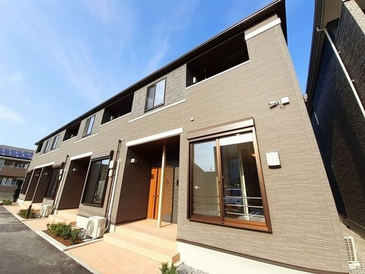 香川県善通寺市上吉田町 2階建 築2年10ヶ月