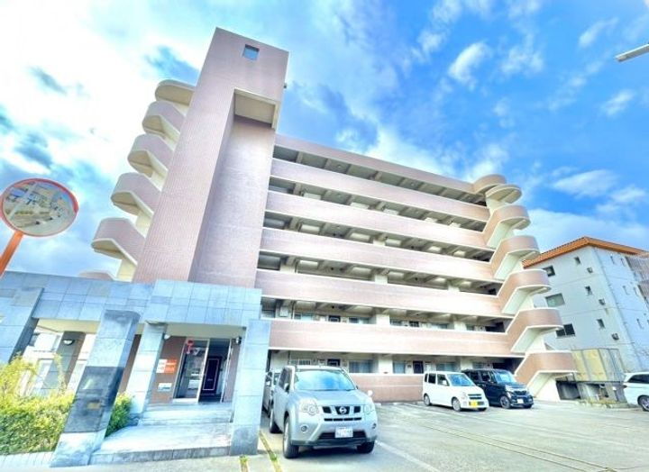 香川県高松市木太町 6階建 築28年