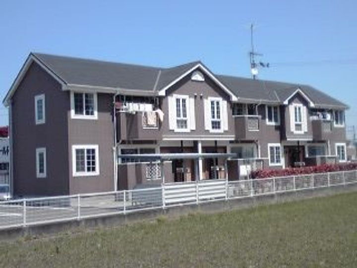 愛媛県四国中央市豊岡町長田 2階建 築24年5ヶ月