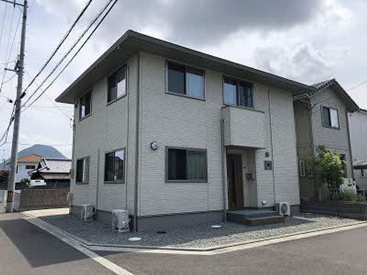 香川県坂出市花町 平屋建て