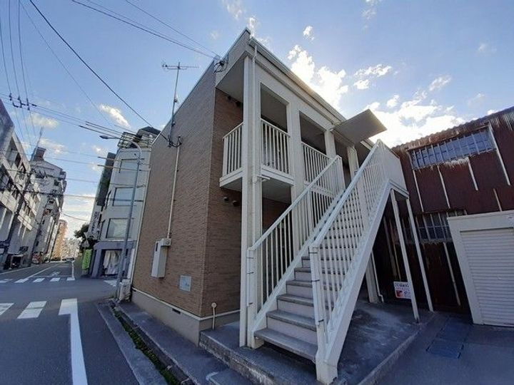 高知県高知市南宝永町 2階建 築12年10ヶ月