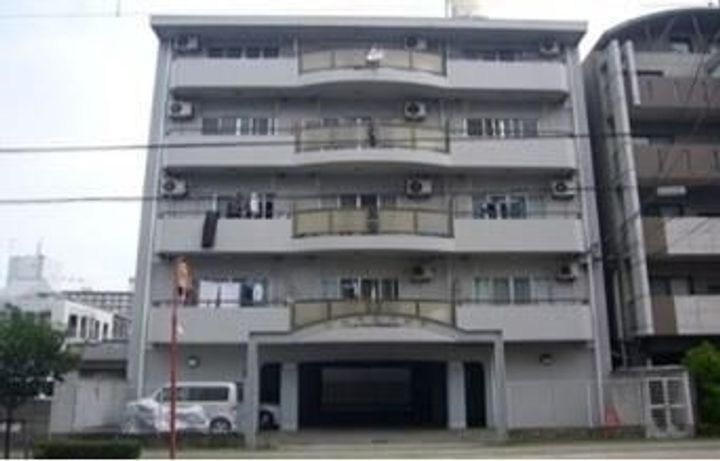 香川県高松市福岡町２丁目 5階建