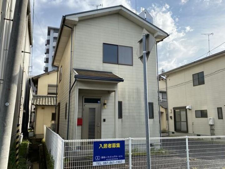 香川県高松市木太町 2階建 築28年5ヶ月