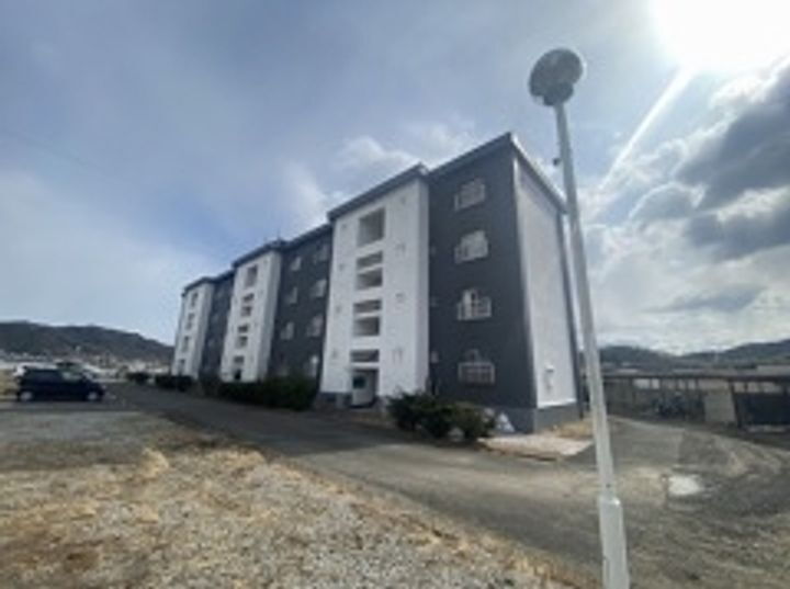香川県さぬき市志度 4階建 築74年3ヶ月