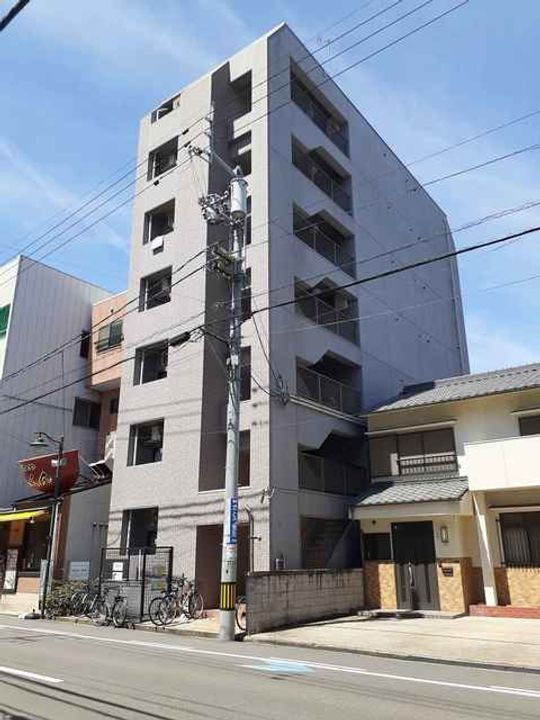 香川県高松市栗林町１丁目 7階建 築18年5ヶ月