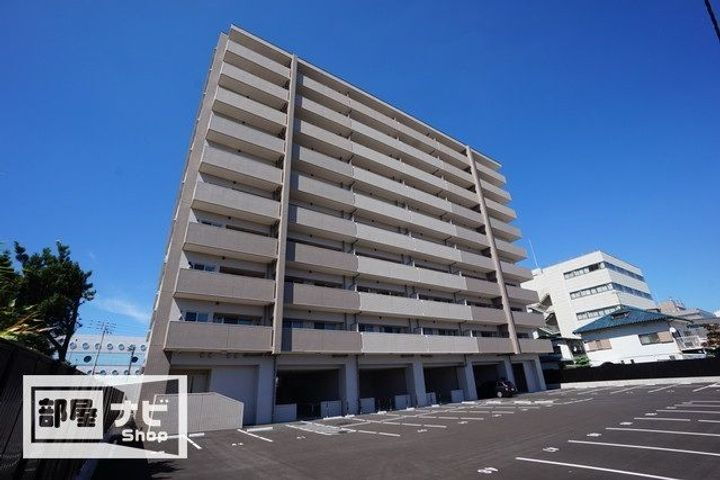 香川県高松市浜ノ町 10階建 築8年
