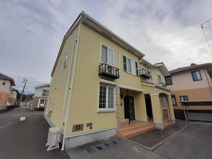 高知県高知市一宮しなね２丁目 2階建 築19年4ヶ月