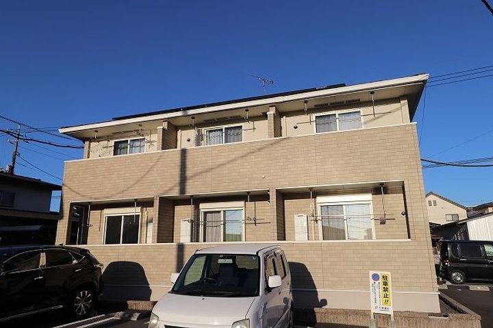 岡山県倉敷市青江 2階建 築12年6ヶ月