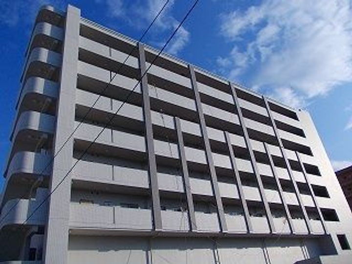 岡山県倉敷市阿知１丁目 8階建 築13年4ヶ月