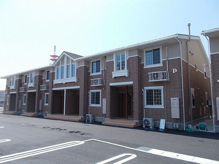 徳島県徳島市中島田町３丁目 2階建 築7年2ヶ月