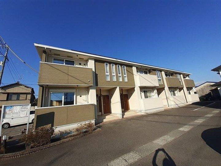 高知県香南市野市町土居 2階建 築14年2ヶ月