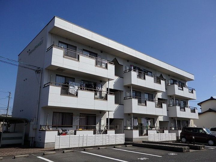 岡山県倉敷市大内 3階建 築29年11ヶ月